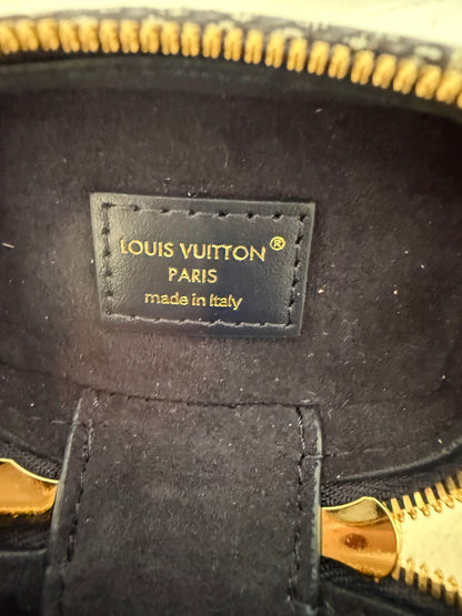 Louis vuitton EarPod case new