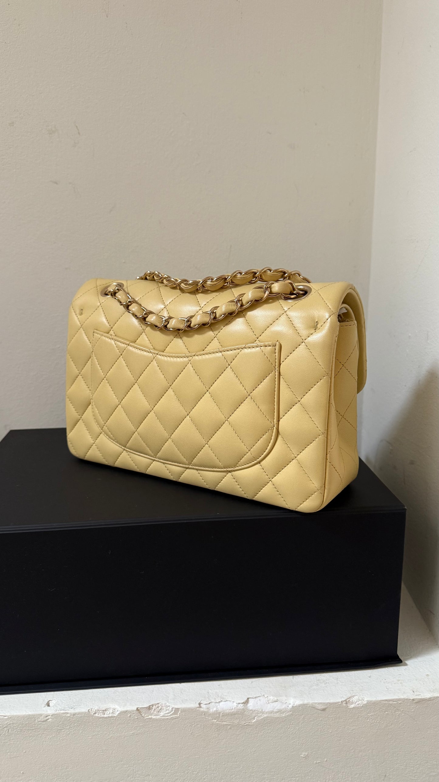 Chanel butter yellow lambskin small flap, new with chip