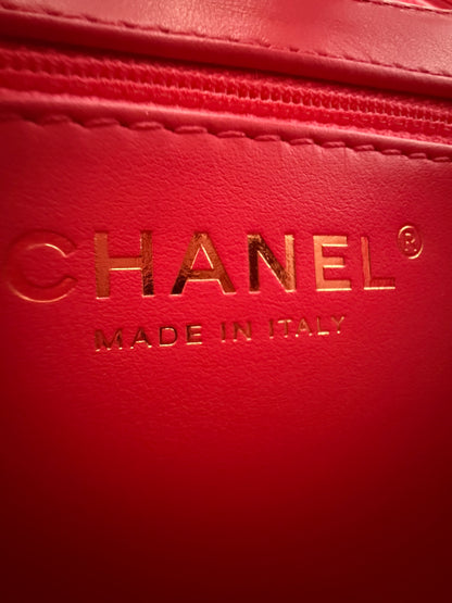 Chanel Kelly nano bright pink 2024