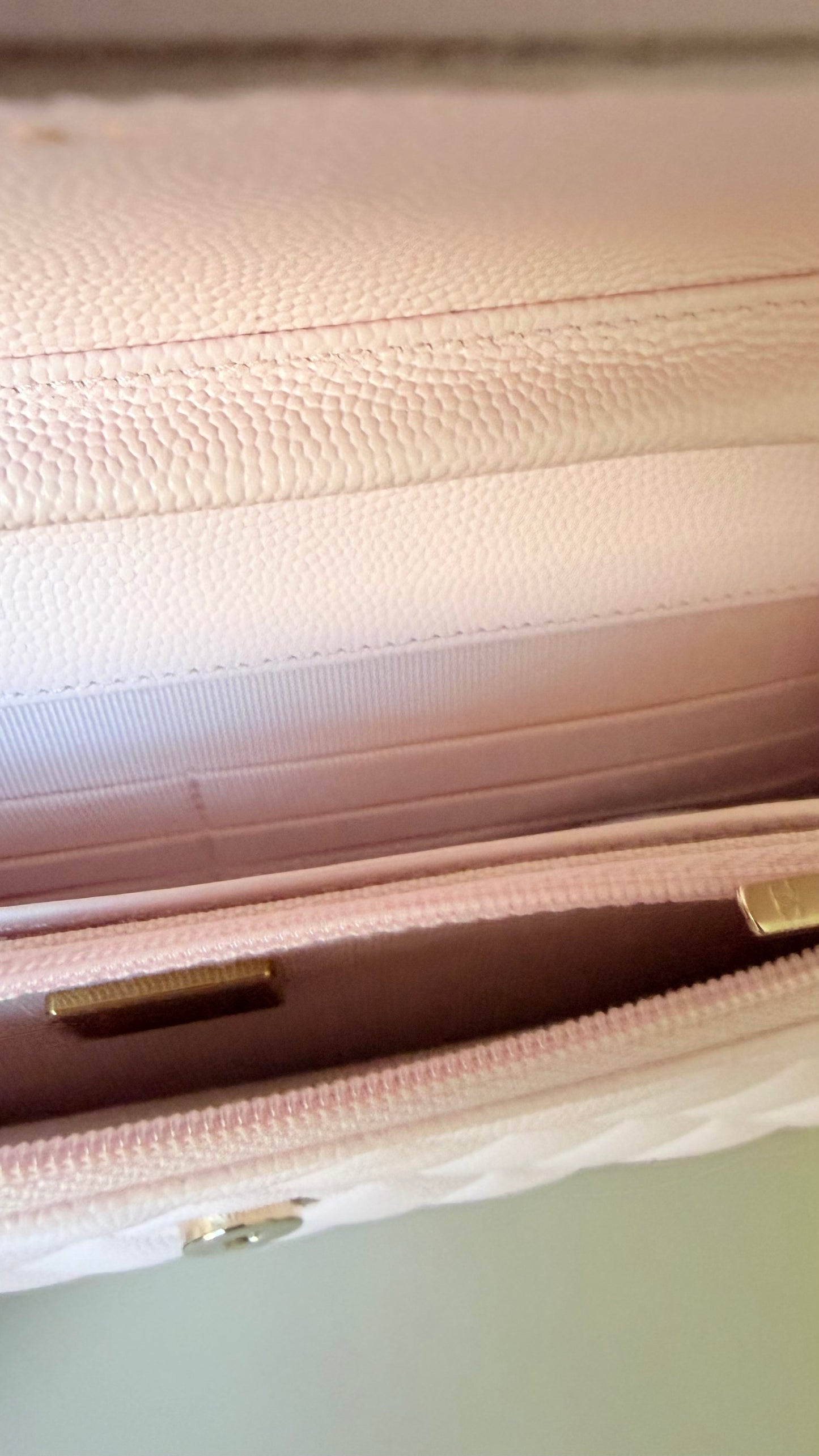 Chanel wallet on chain baby pink - new with chip