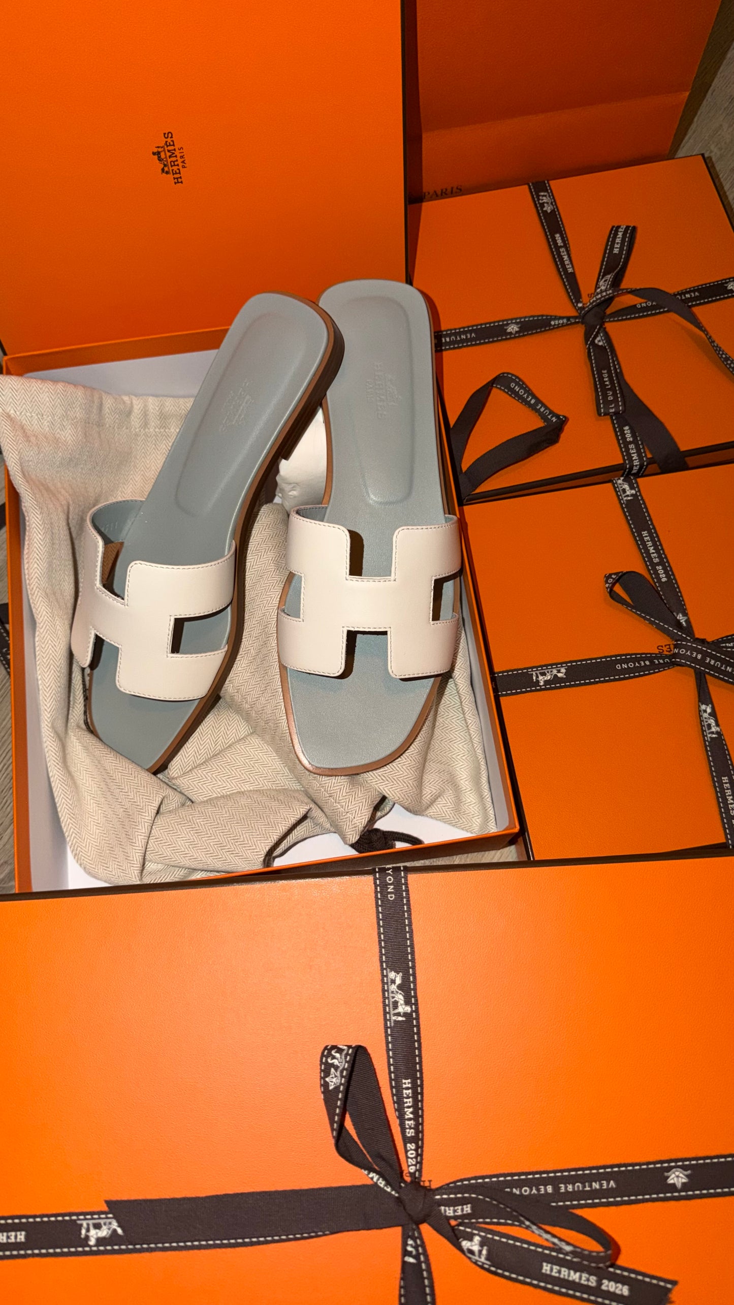 Hermes oran sandal 39