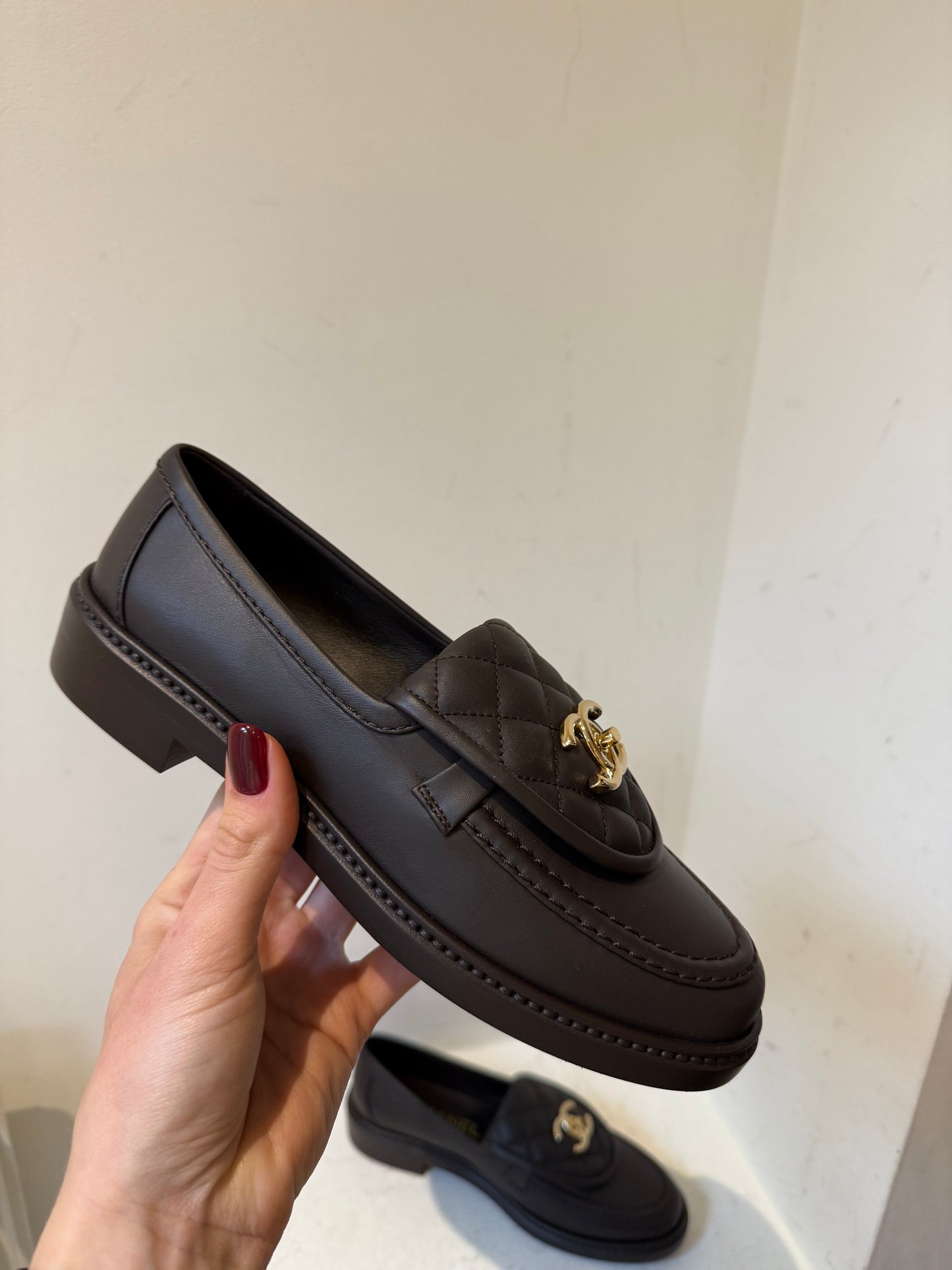 Chocolade bruine Chanel mocassin 37