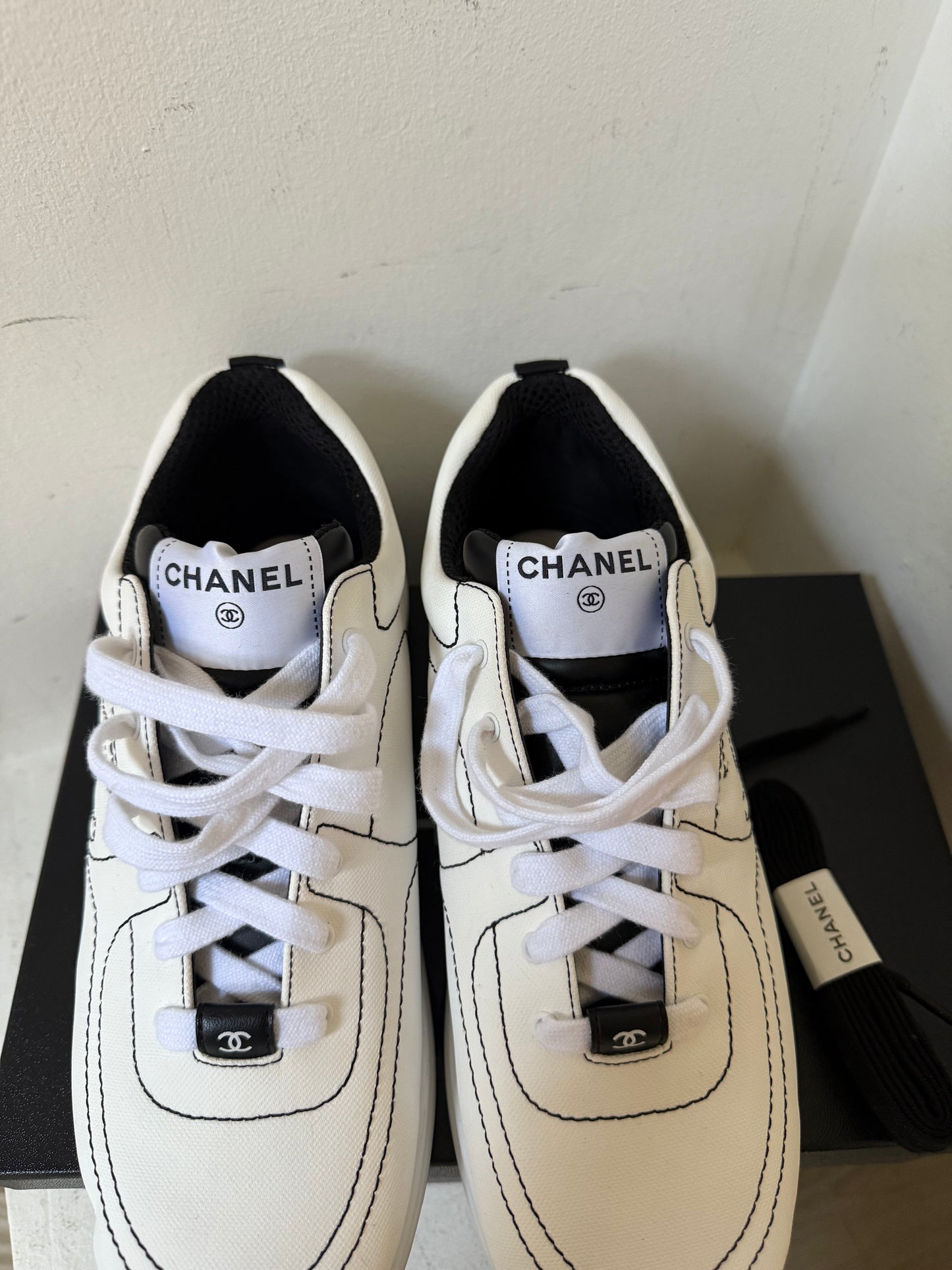 Chanel white sneakers size 40