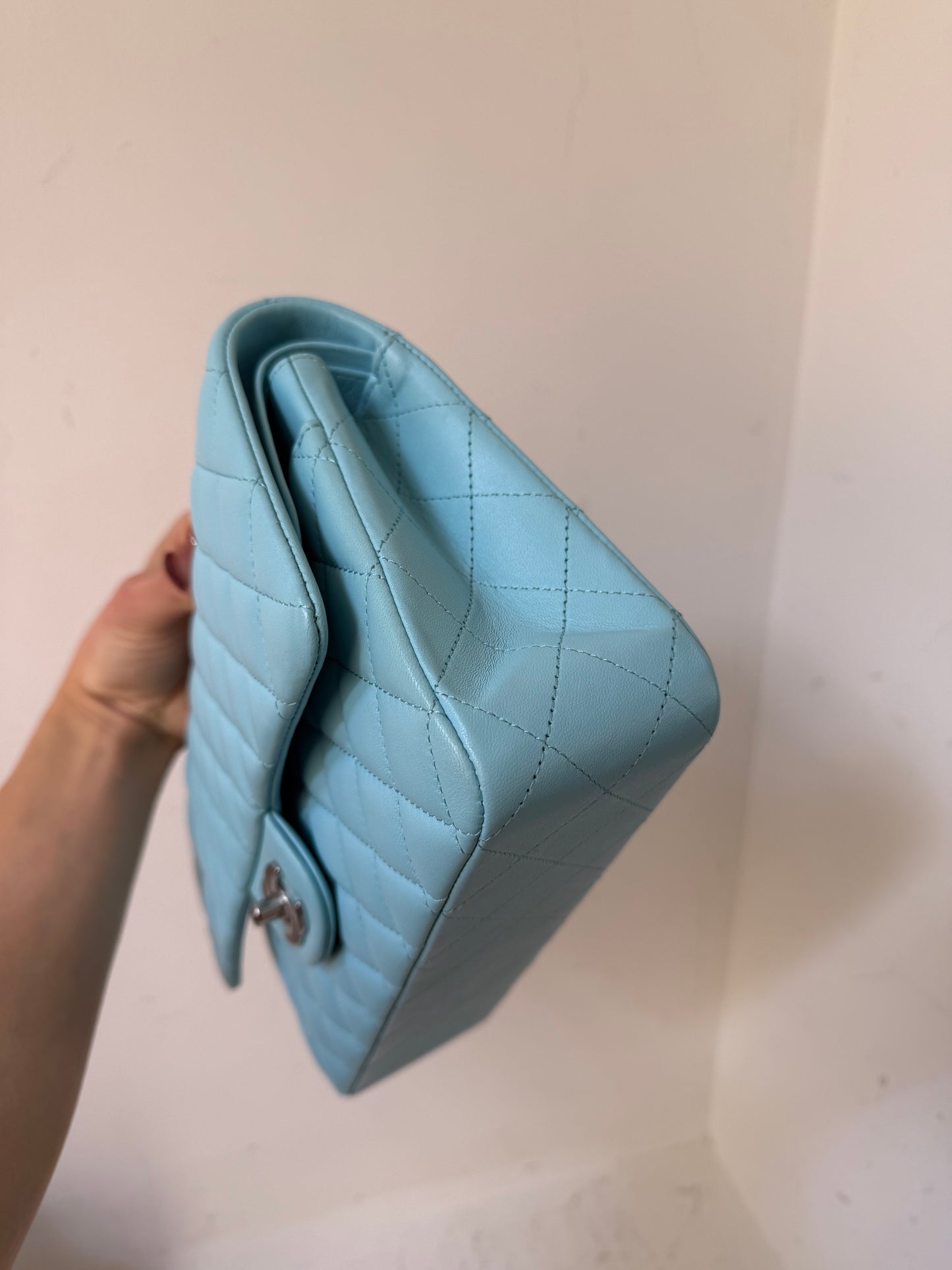 Chanel medium Tiffany flapbag 2020