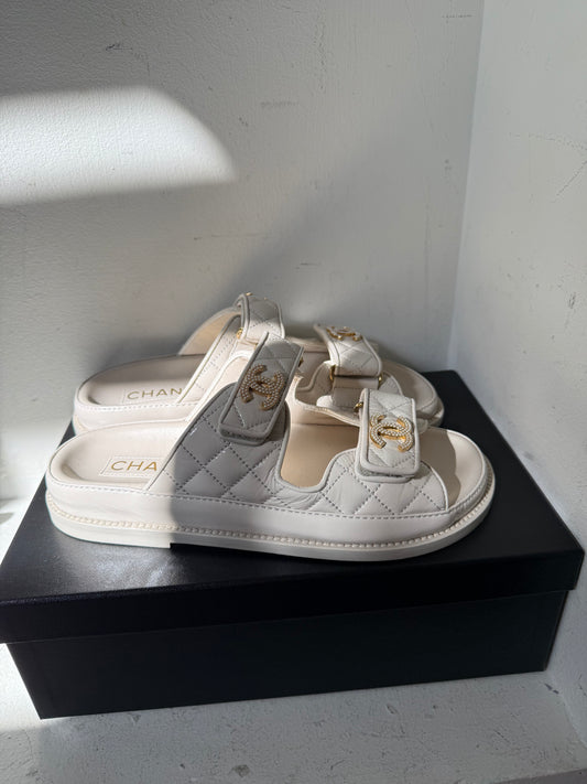 Cream colour beige dad sandal size 37