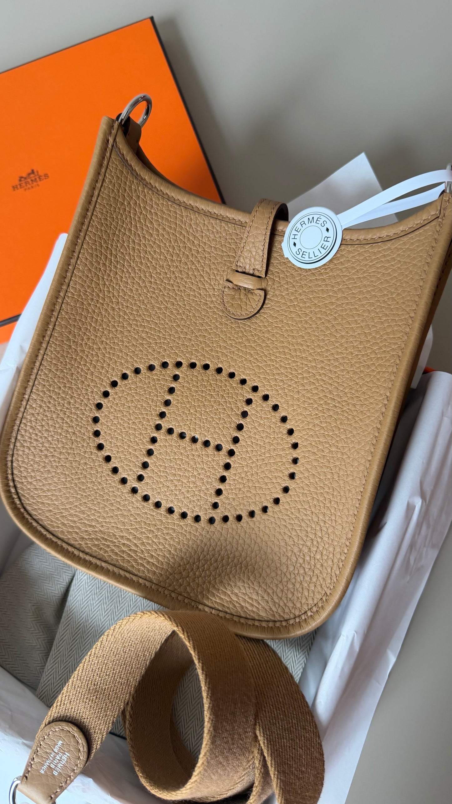 Hermes mini Evelyne biscuit palladium hw