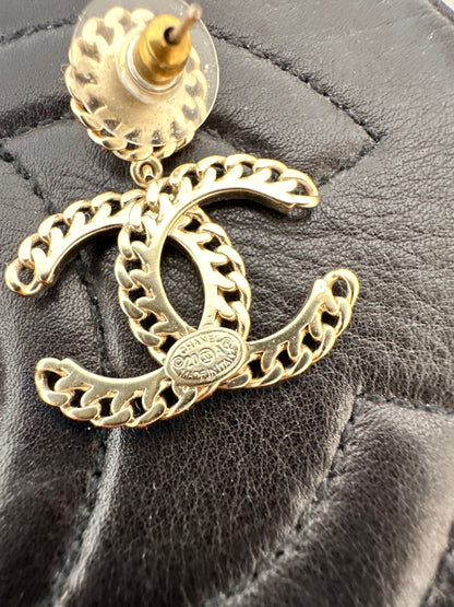 Chanel CC earrings